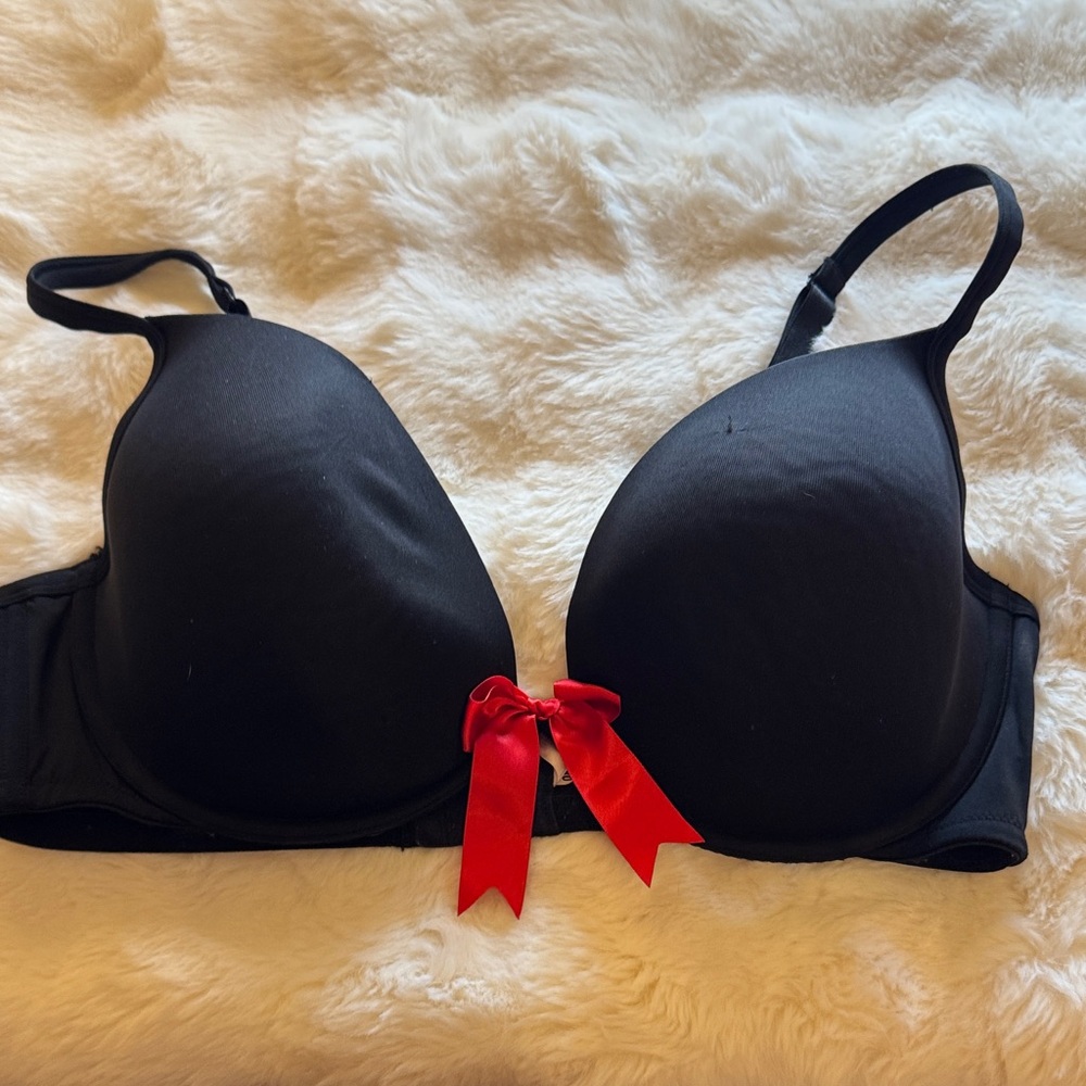 Cacique Black Bra with Red Accent
